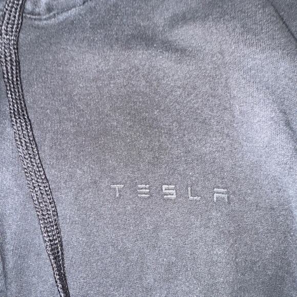 Tesla Full Zip Hoodie Black Small 17x22 - Picture 2 of 3